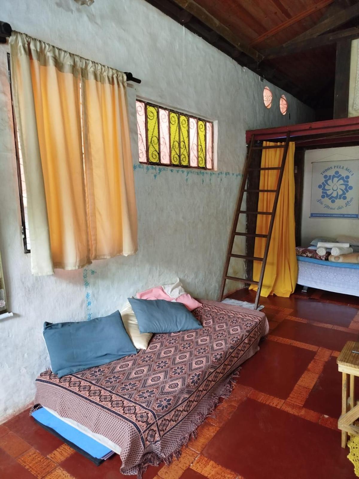 Chale De Pedra - Hospedaria เซาโตเมตัสเลตราส ภายนอก รูปภาพ